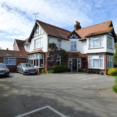 Kenmore Guest House Rustington Buitenkant foto